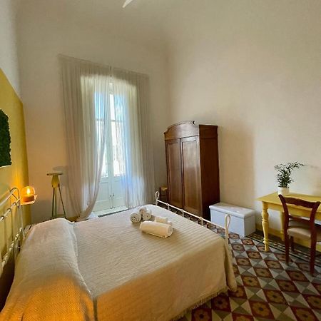 4 Balconi House-Appartamento Salentino Nel Centro Di Lecce Kültér fotó