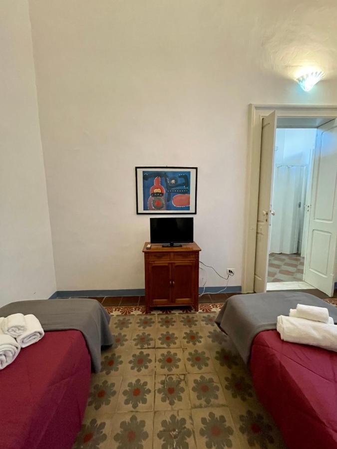 4 Balconi House-Appartamento Salentino Nel Centro Di Lecce Kültér fotó