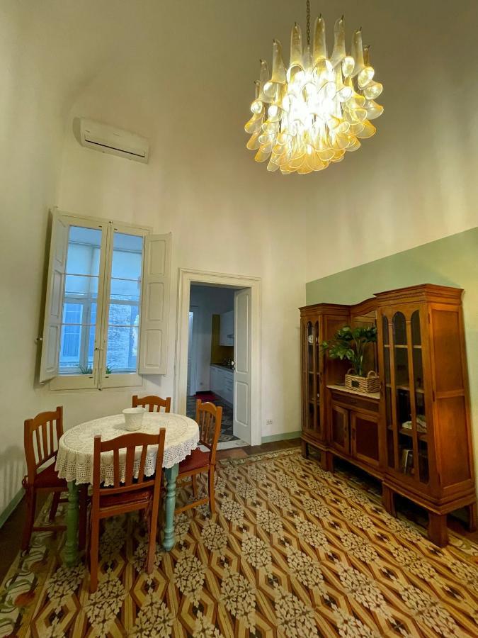4 Balconi House-Appartamento Salentino Nel Centro Di Lecce Kültér fotó